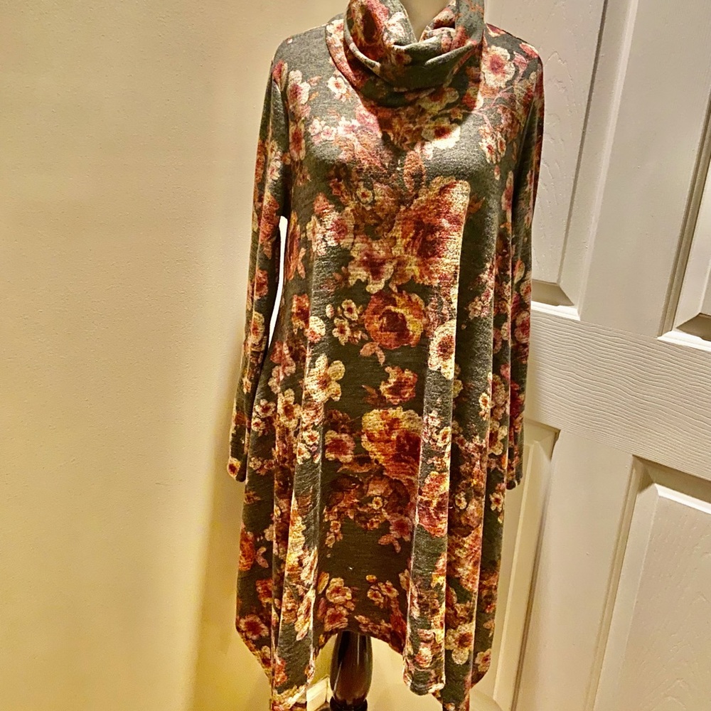 Floral boutique dress